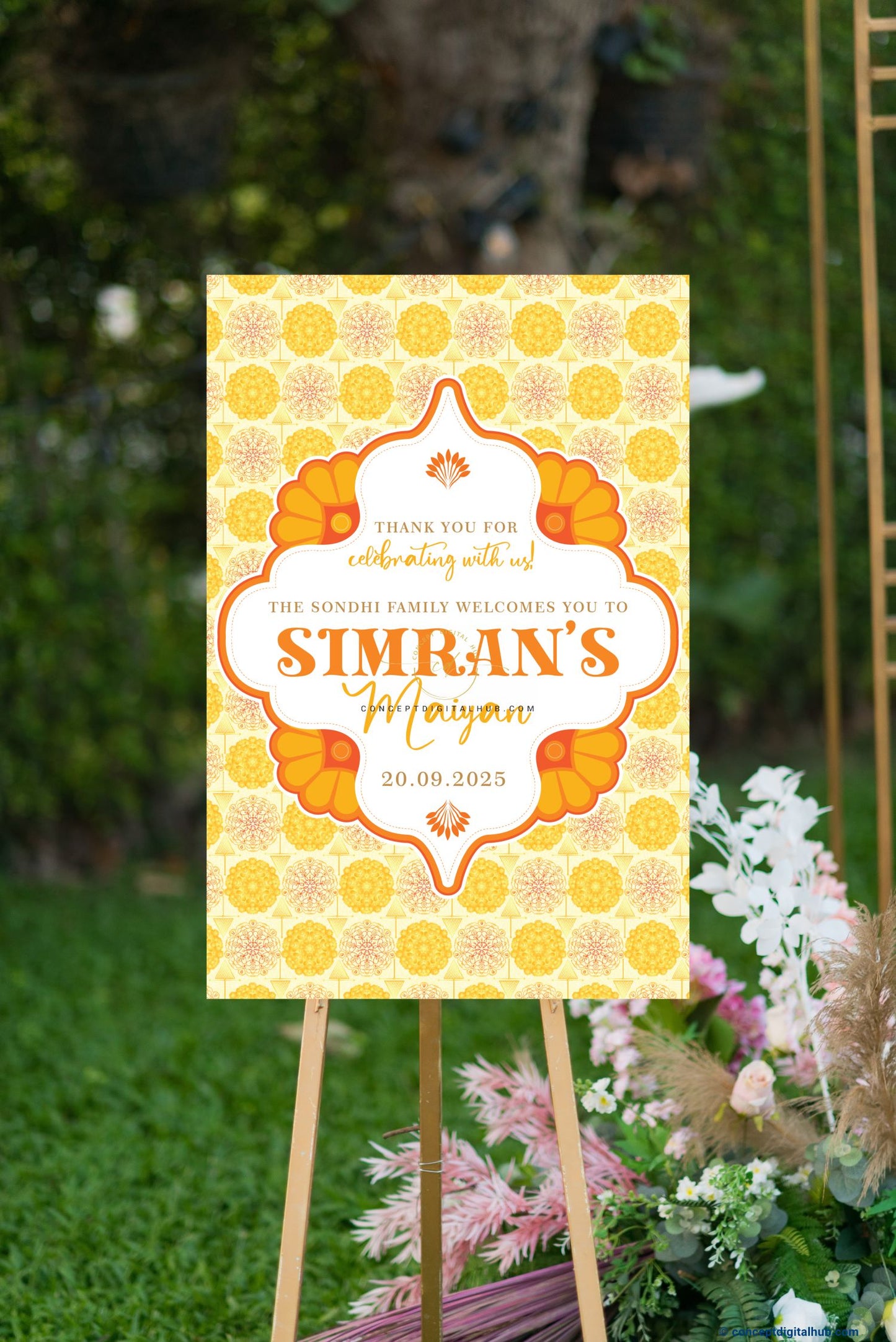 Gold Color Geometric Floral Welcome Board for Maiyan